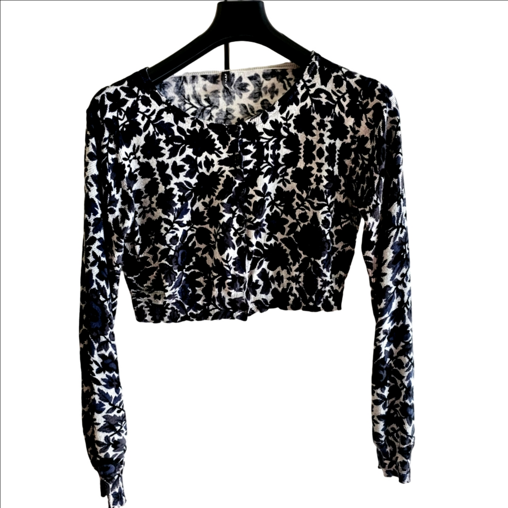 Vintage Y2K Naf Naf Cropped Button Down Sweater